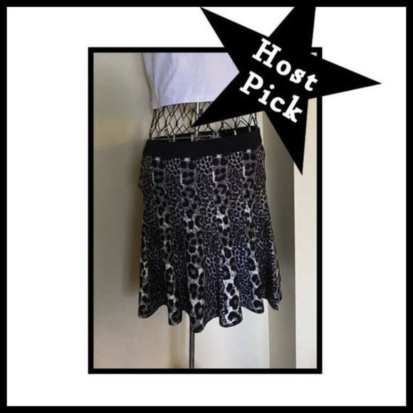 Michael Kors Mixed Leopard Jacquard Pleated Mini Skirt Size XL Gunmetal Black - Picture 2 of 13